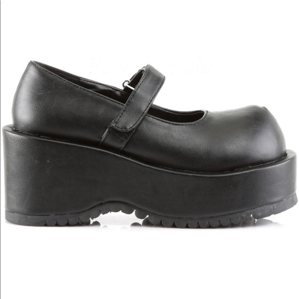 Demonia Dolly-01 Platform Mary Janes
